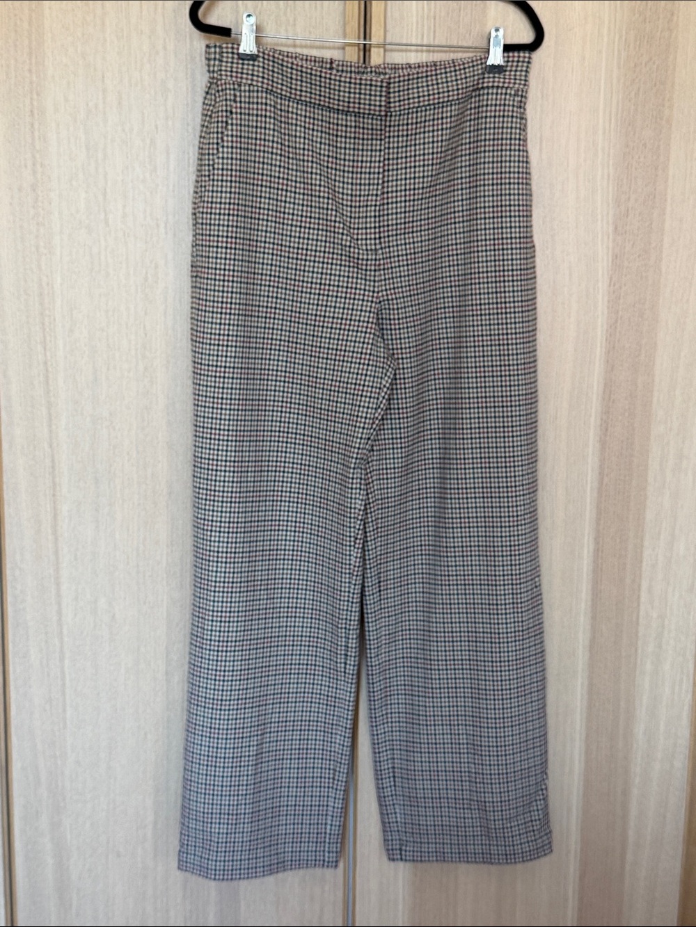 Zara women's Wide-Leg Checked Trousers in Brown and Black